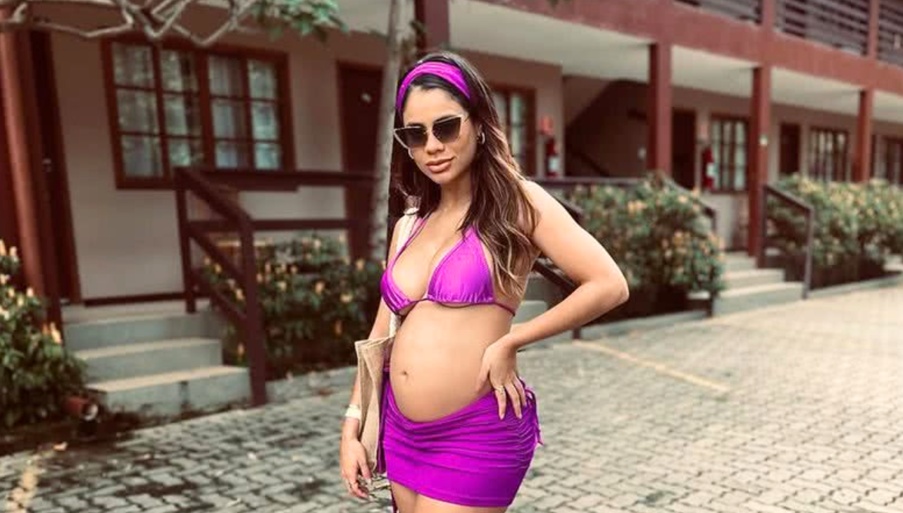 Lexa decide doar a seguidores itens de enxoval da filha Sofia, que faleceu em fevereiro