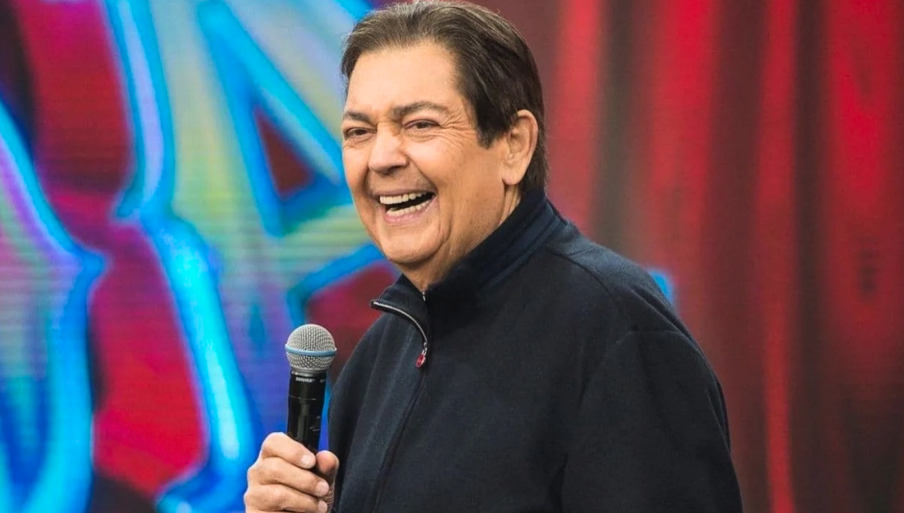 Após novos transplantes, Faustão é extubado e apresenta sinais positivos de recuperação