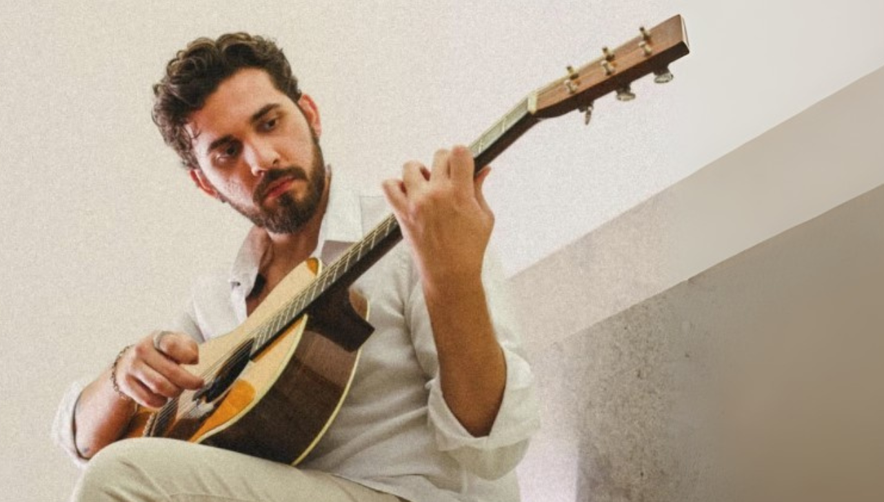 Gustavo Mioto revelou que irá proibir o uso de celulares nos shows de sua nova turnê