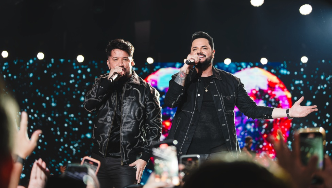 Tubarões de Diego e Victor Hugo é a música mais tocada do ano no Spotify