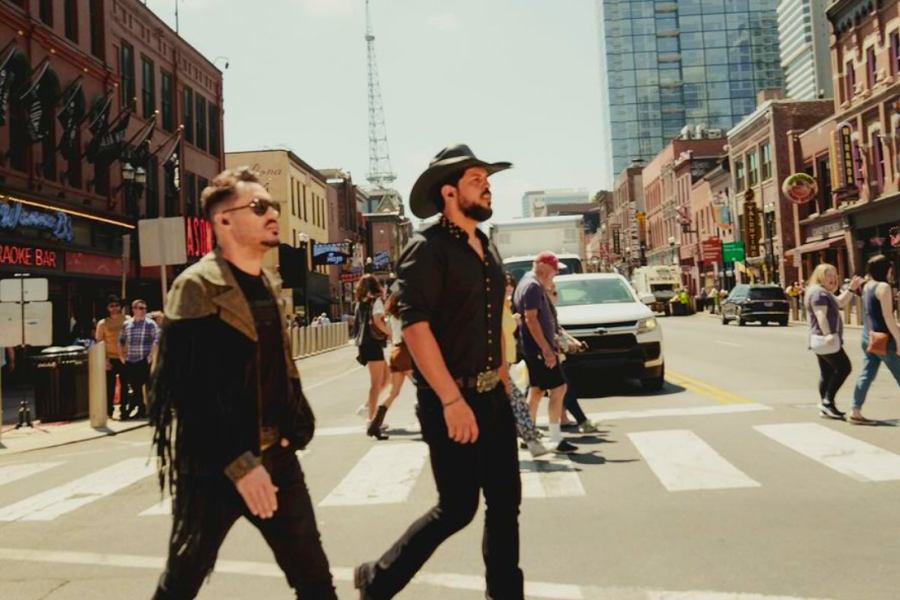 Fernando e Sorocaba lançam documentário sobre show no Grand Ole