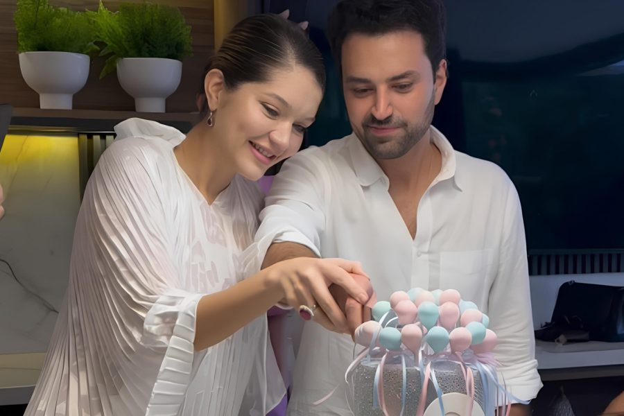 Lyandra Costa, filha de Leandro, encanta a internet com anúncio Lyandra Costa, filha de Leandro, encanta a internet com anúncio