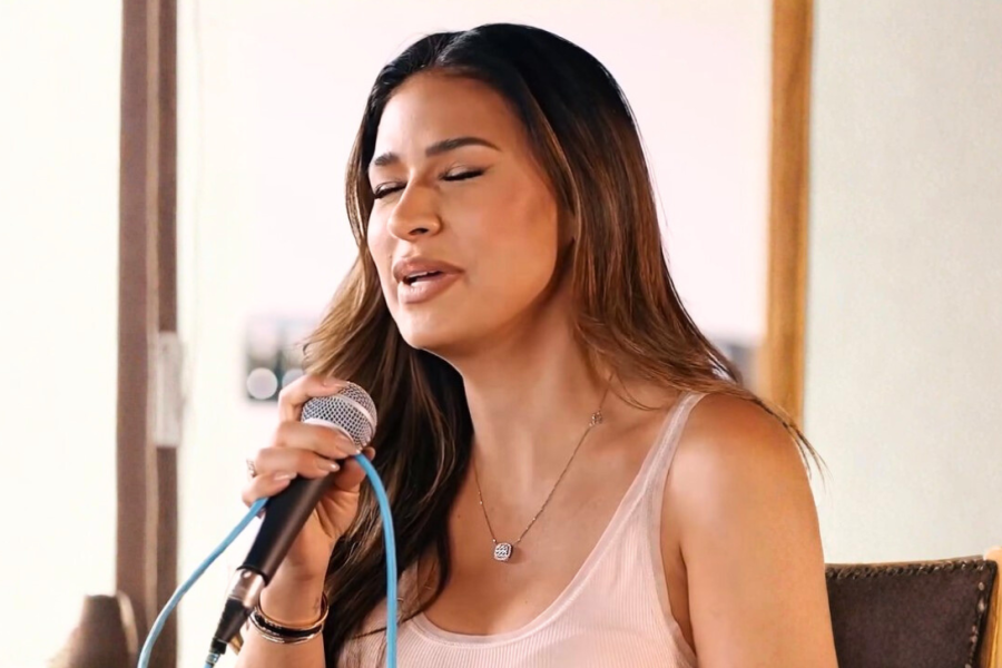 Simone Mendes libera músicas inéditas antes da gravação do novo Simone Mendes libera músicas inéditas antes da gravação do novo